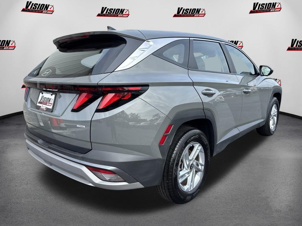 New 2026 Gray Hyundai SE AWD image 5