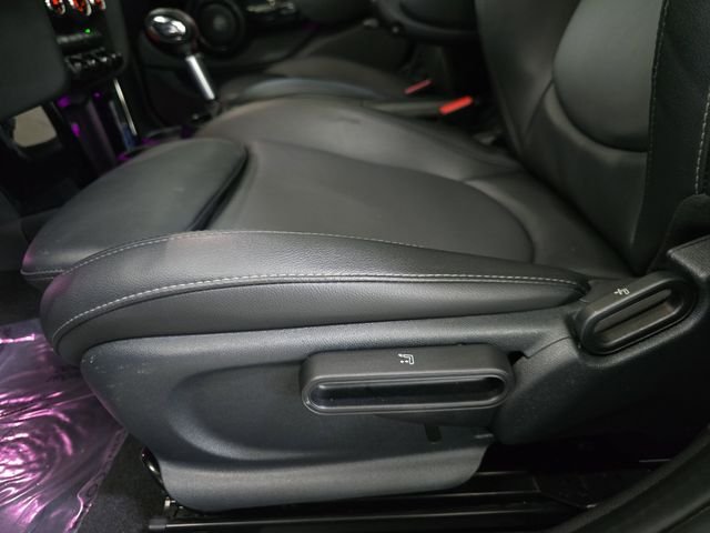 Used 2019 Blue MINI Signature image 28