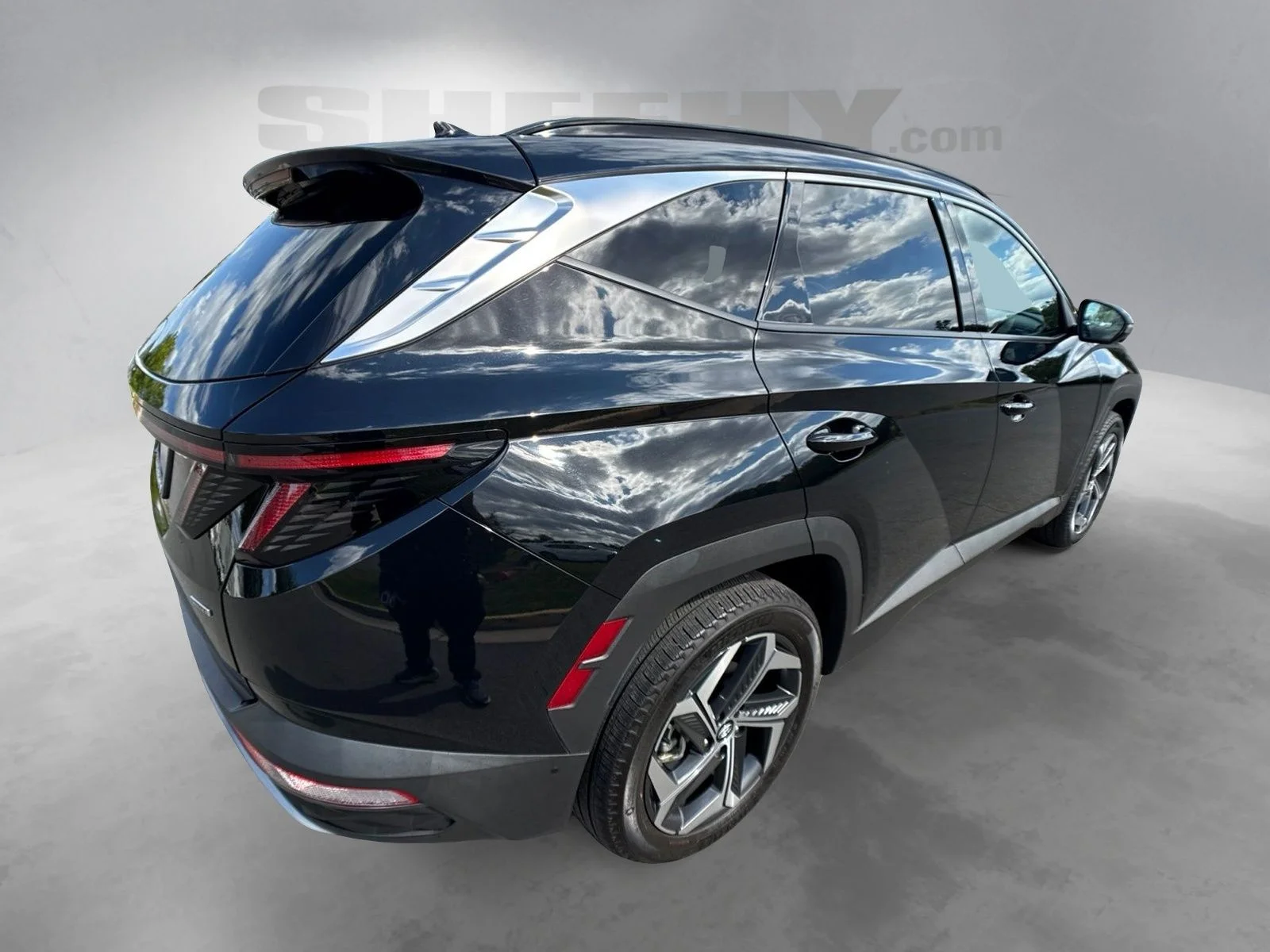 Used 2024 Black Hyundai Limited image 15