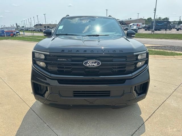 New 2027 Agate Black Metallic Ford Platinum image 10