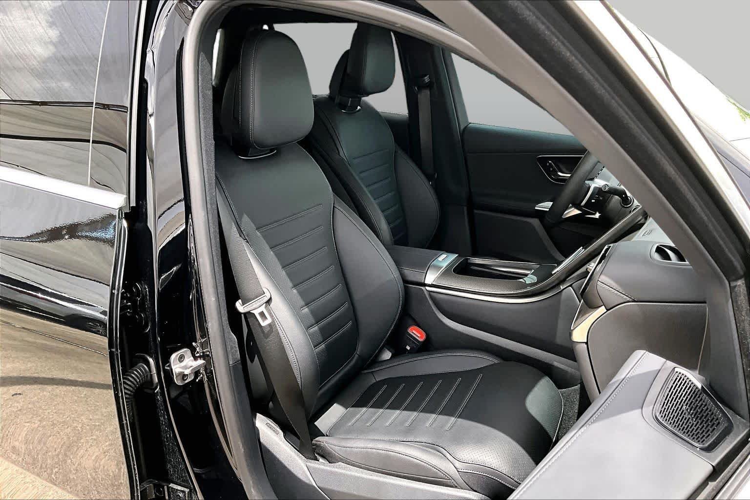 Certified Used 2026 Black Mercedes-Benz GLC 300 image 9