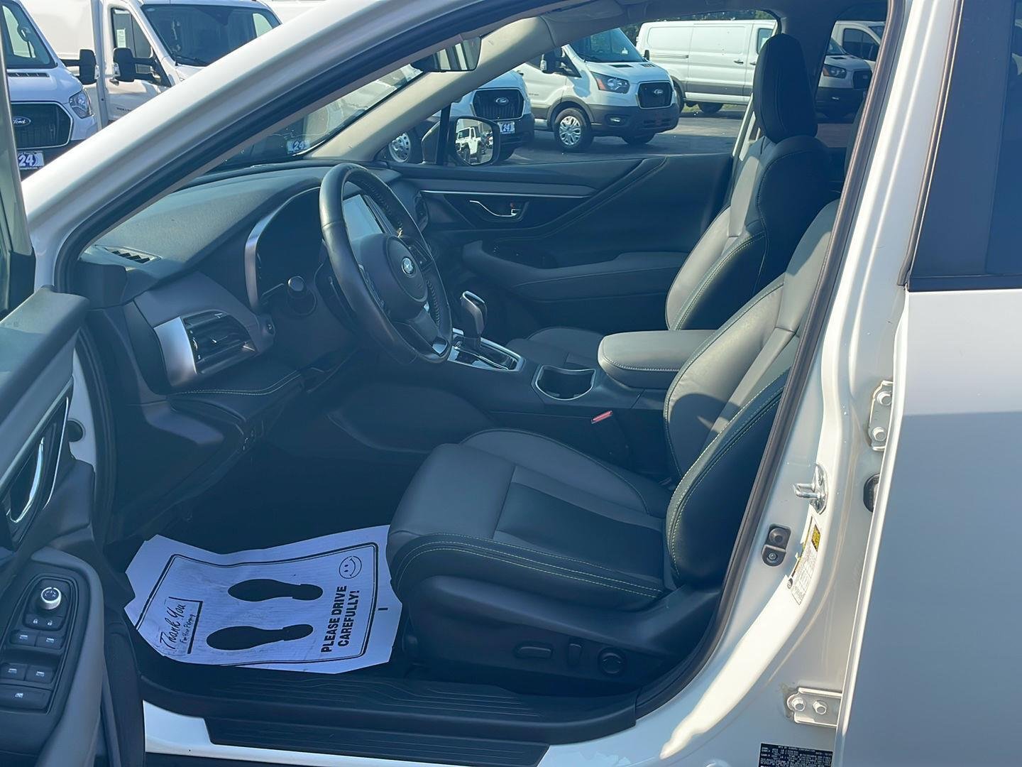 Used 2024 Crystal White Pearl Subaru Onyx Edition image 10