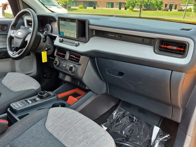 Used 2023 Orange Ford XLT image 35