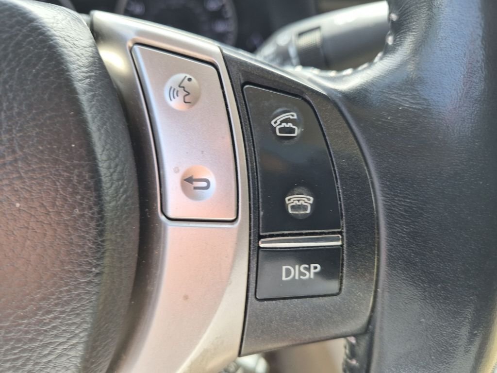 2014 Lexus ES 300h - Photo 20