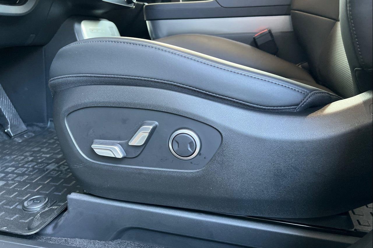 2026 Hyundai IONIQ 9 SEL - Photo 13