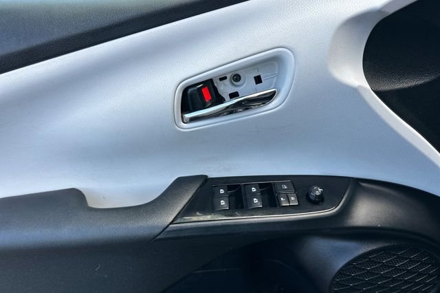 Certified Used 2017 Gray Toyota Two image 12