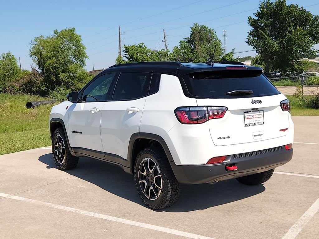 Used 2025 White Jeep Trailhawk image 7