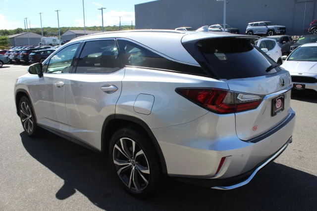 Used 2019 Silver Lexus 350L image 30