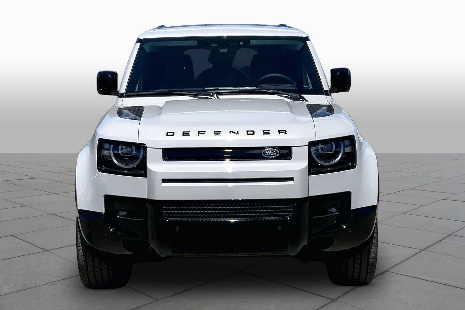 New 2026 Borasco Grey Land Rover X-Dynamic SE image 3