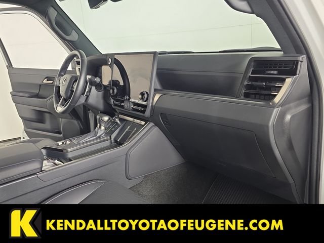 Used 2024 White Lexus 550 Premium+ image 22