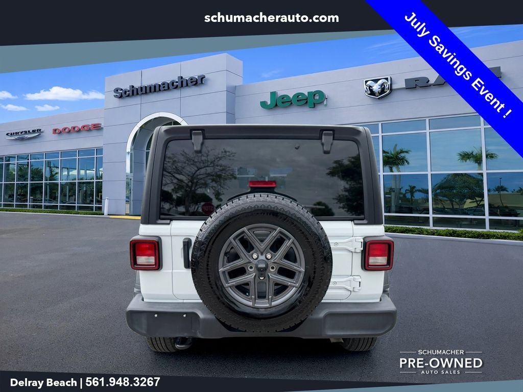 Used 2024 White Jeep Sport S image 6