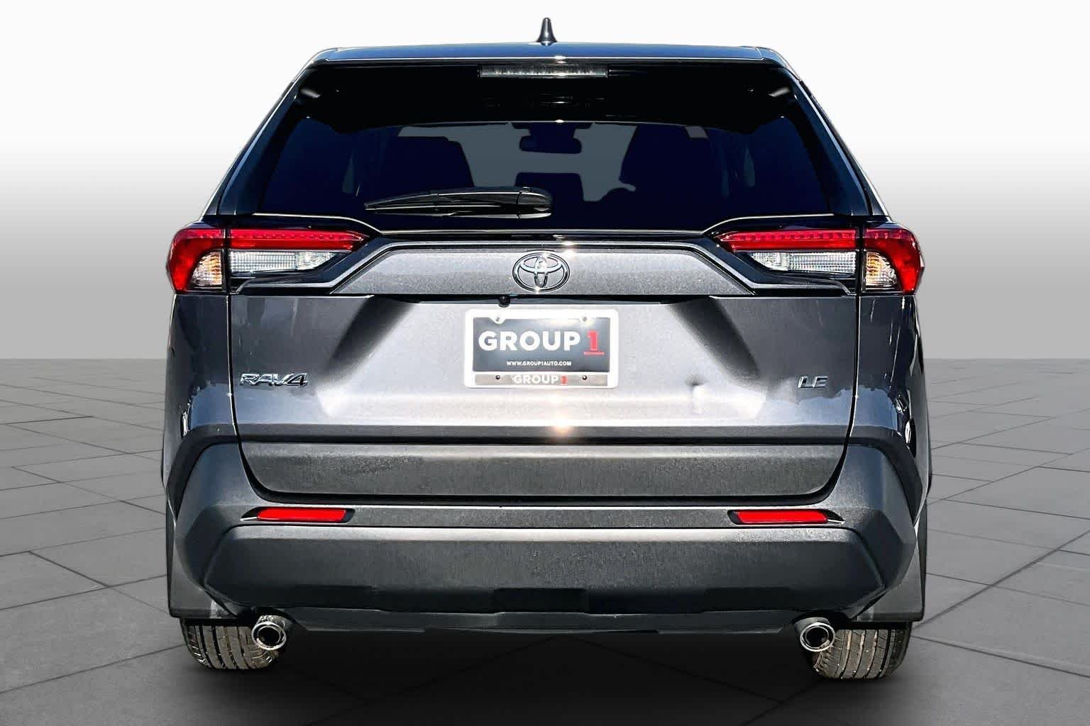 Used 2025 Magnetic Gray Metallic Toyota LE image 5