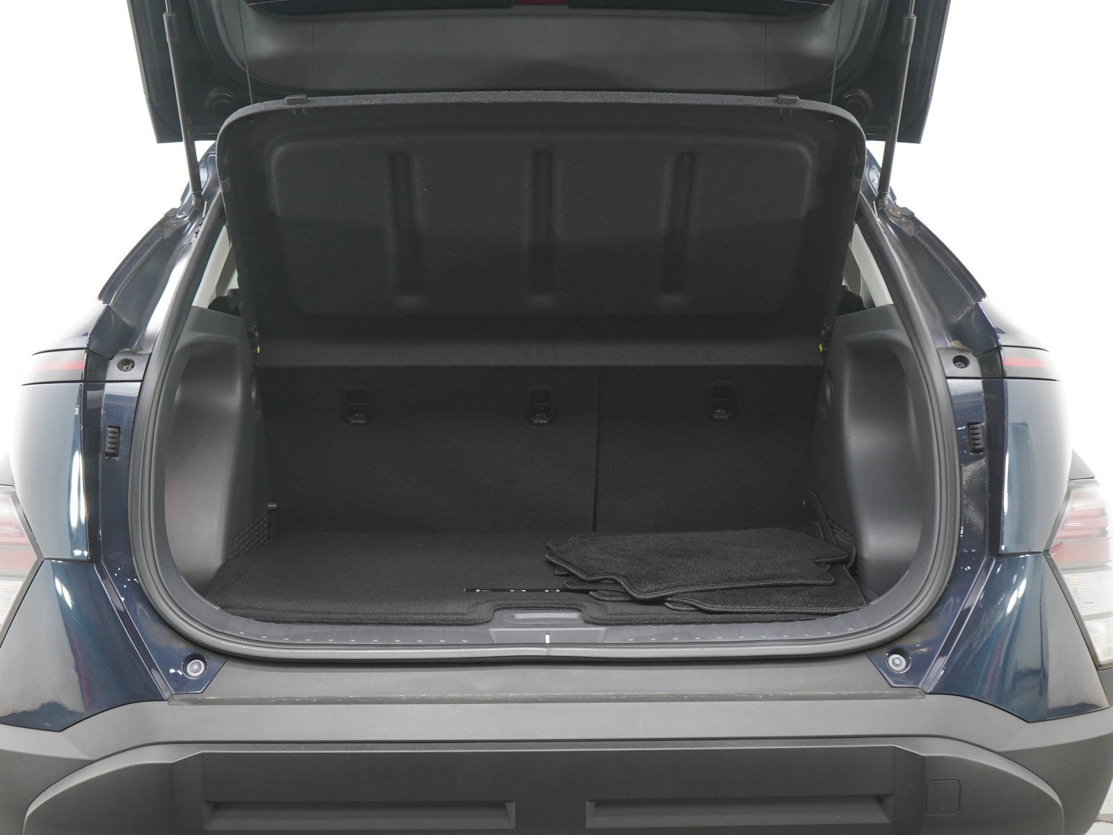 2024 Hyundai Kona SEL - Photo 16