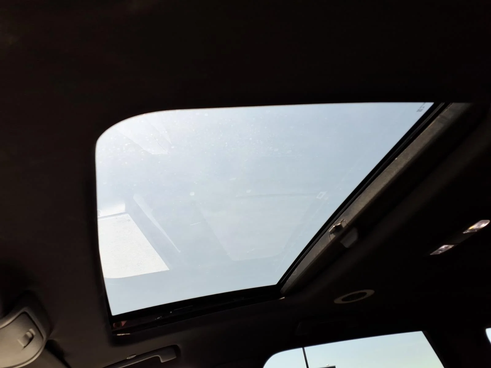 Used 2023 Ebony Twilight Metallic Buick Essence image 8