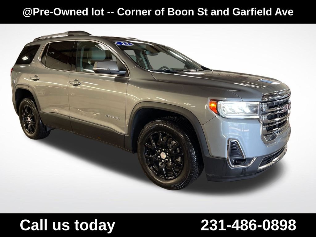 Used 2023 Silver GMC SLT image 7