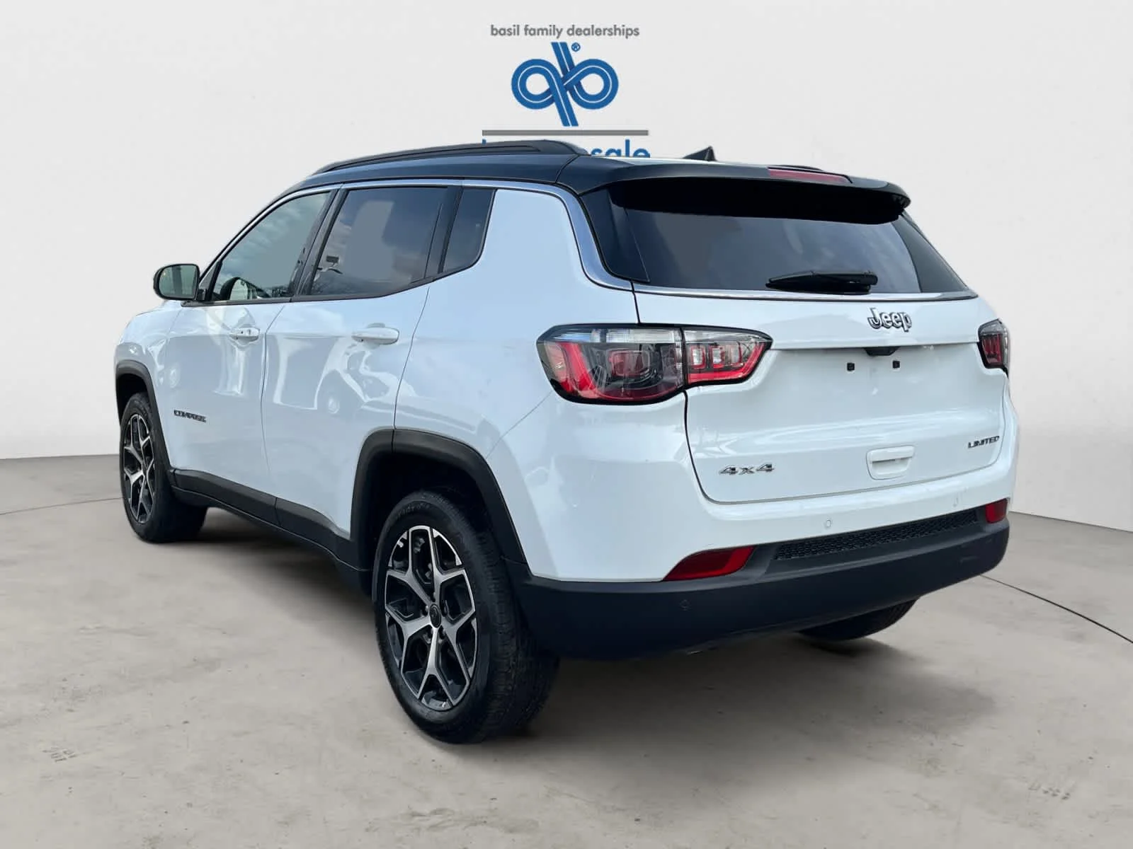 Used 2025 Bright White Clearcoat Jeep Limited image 4