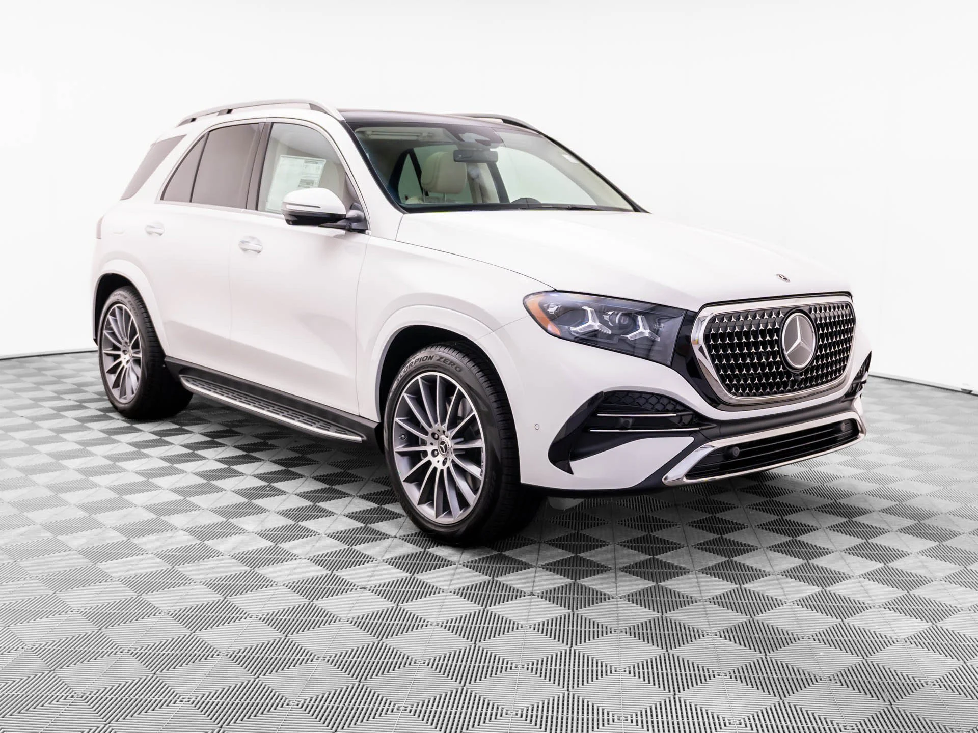 New 2027 White Mercedes-Benz GLE 350 image 7