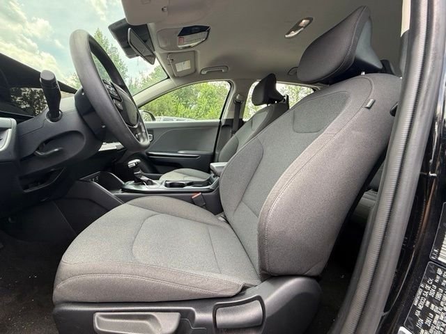 Used 2025 Black Kia LXS image 11
