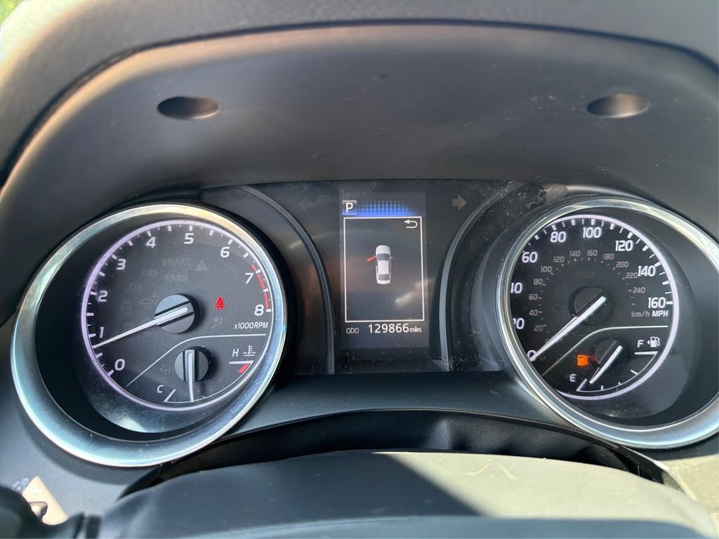 Used 2019 Midnight Black Metallic Toyota SE image 17
