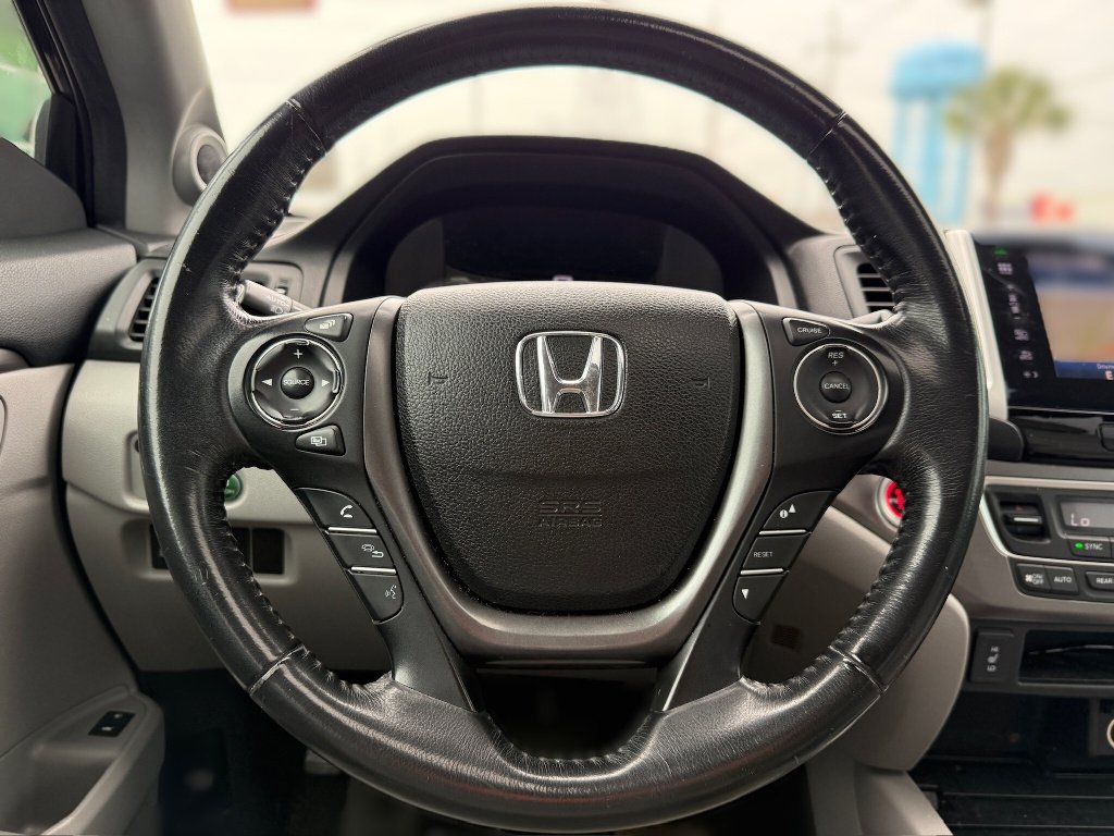 Used 2016 BLACK Honda EX-L w/Navi image 12