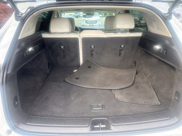 Used 2022 SUMMIT WHITE Buick Preferred image 22