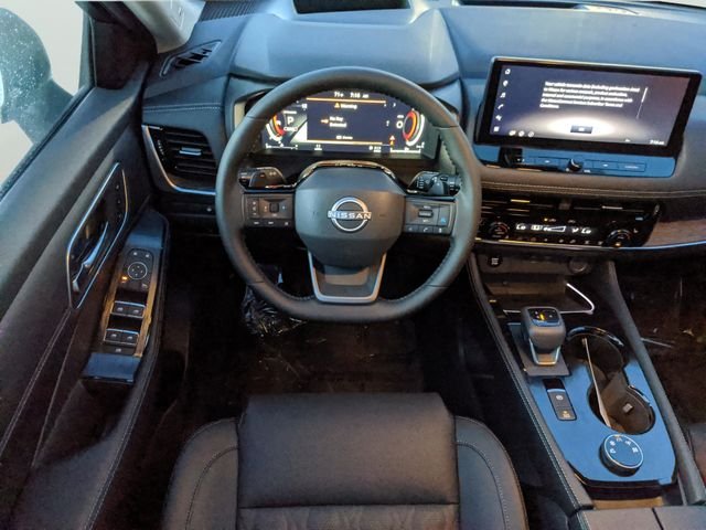 2026 Nissan Rogue Platinum - Photo 7