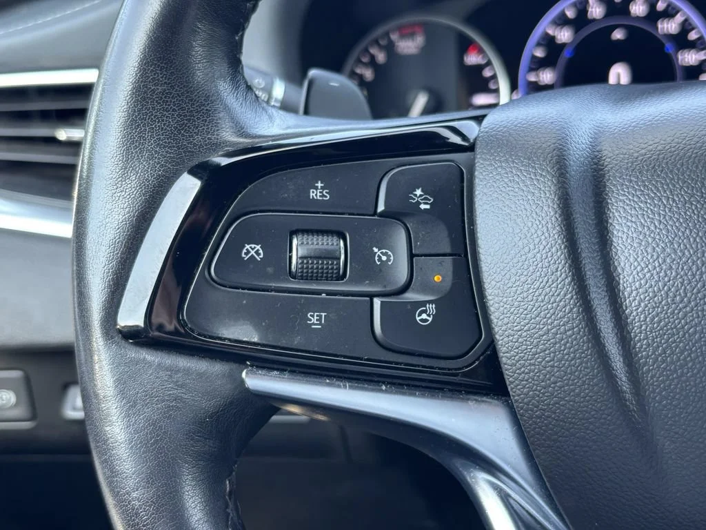 Used 2022 Includes Pitch Dark Night lower exterior accent color.) Buick Premium image 33