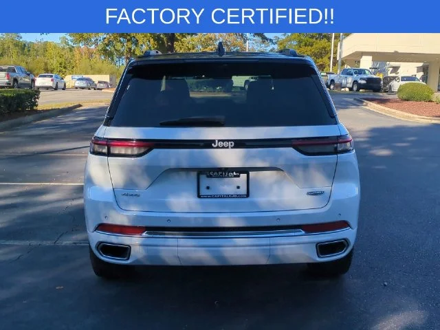 Used 2024 White Jeep Summit Reserve image 4