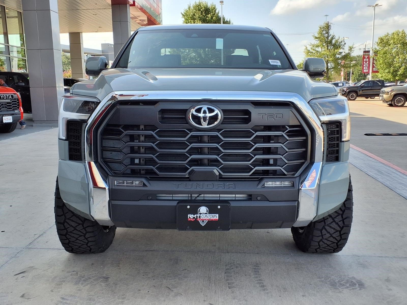 New 2026 Lunar Rock Toyota SR5 image 2