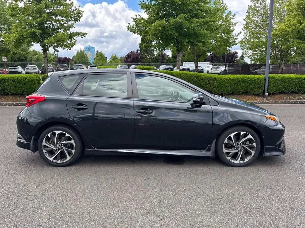 Used 2017 Black Sand Pearl Toyota Base image 8