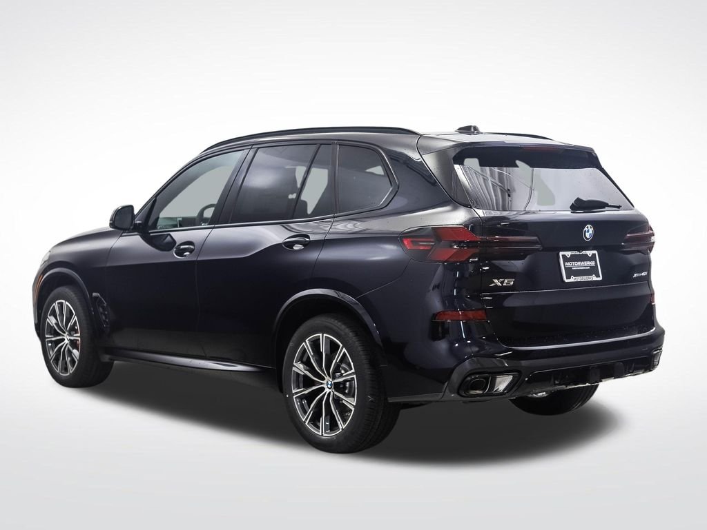 New 2026 Carbon Black Metallic BMW xDrive40i image 3