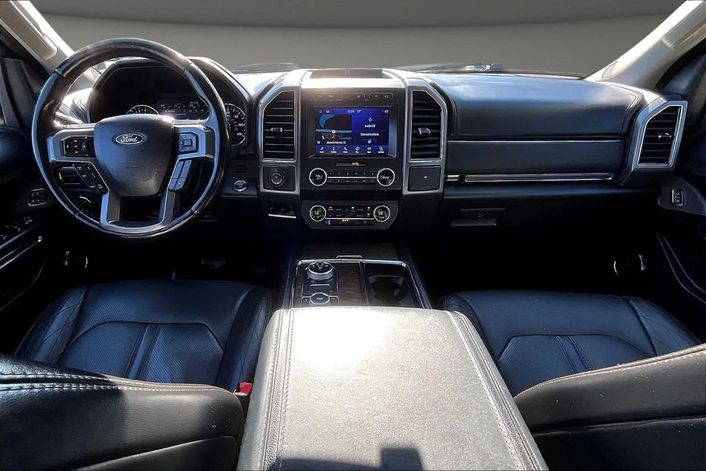 Used 2020 Black Ford Platinum image 9