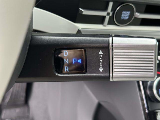 New 2026 Silver Hyundai SEL image 21