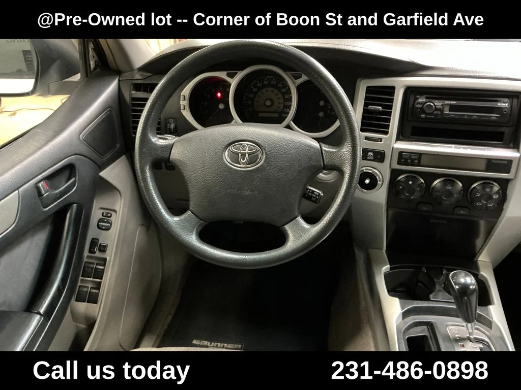 Used 2003  Toyota SR5 image 16