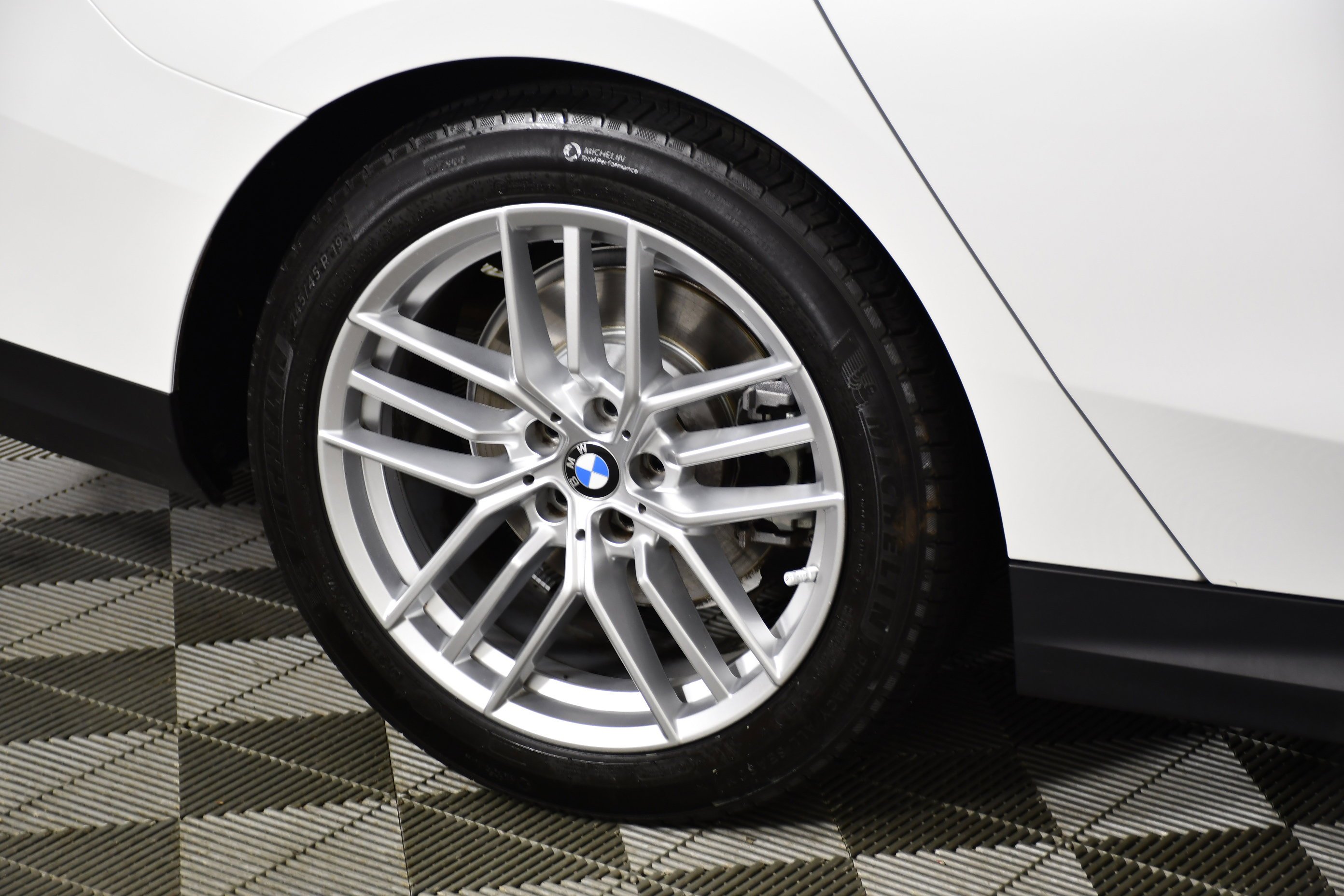 2025 BMW 5 Series 530i - Photo 55