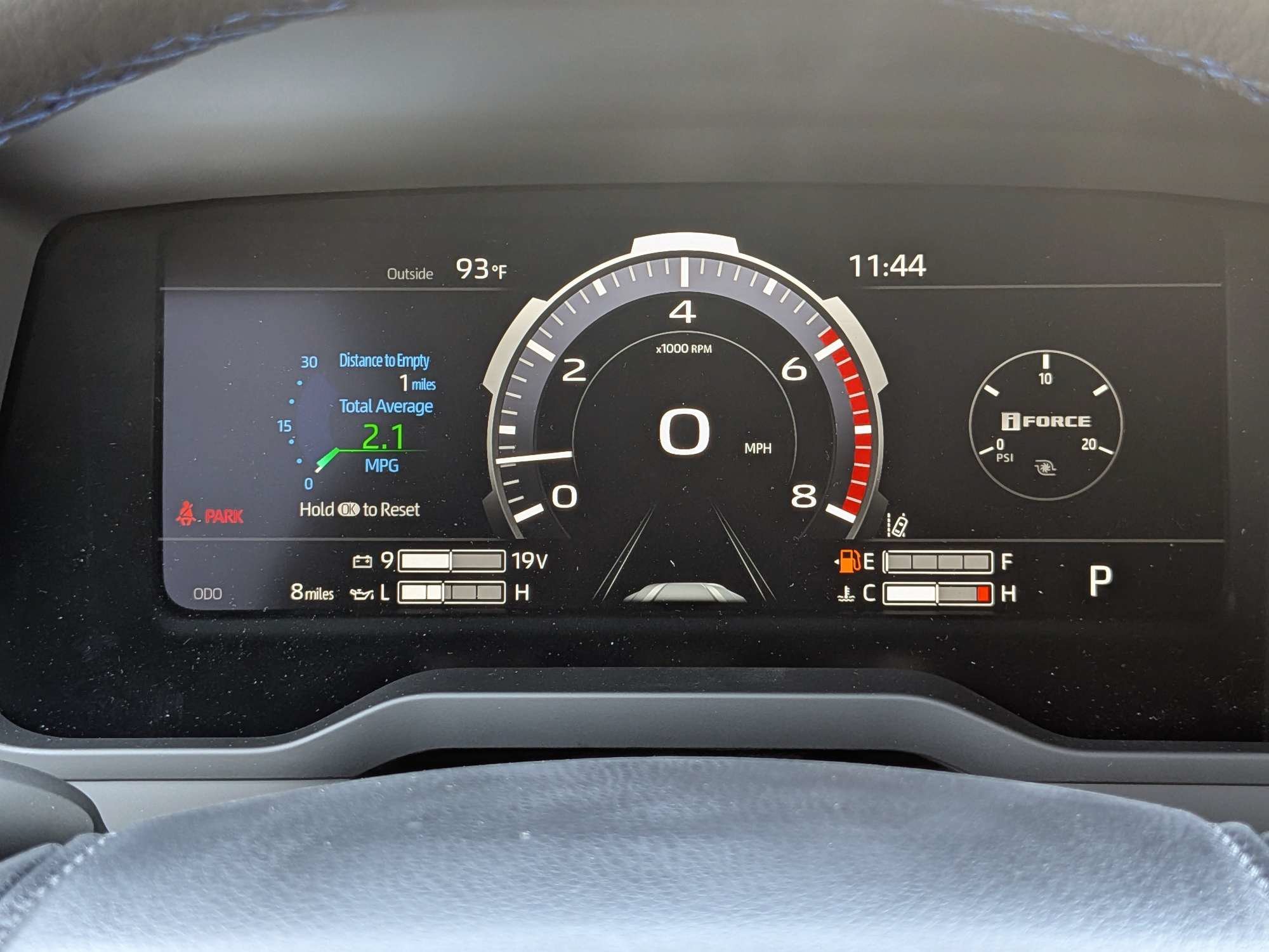 2026 Toyota Tundra Platinum - Photo 24