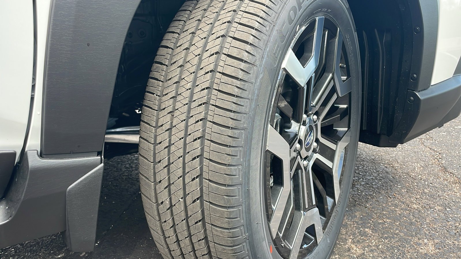 2026 Subaru Outback Touring XT - Photo 8