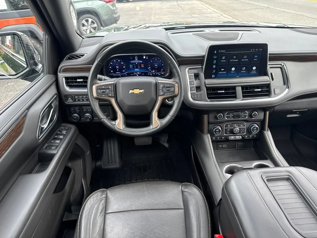 Used 2023 Black Chevrolet High Country image 35