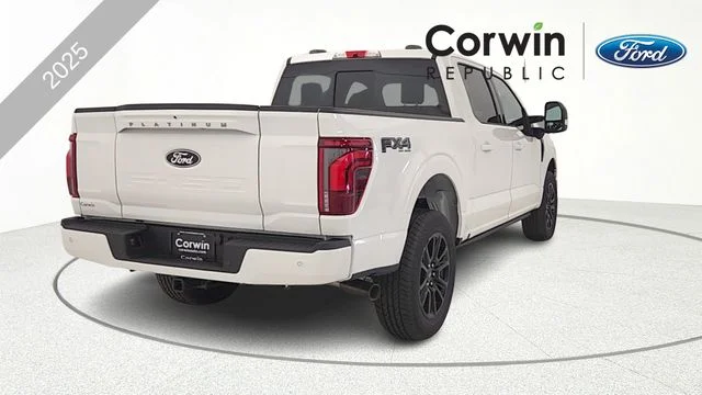 New 2025 Star White Metallic Tri-Coat Ford Platinum® image 7