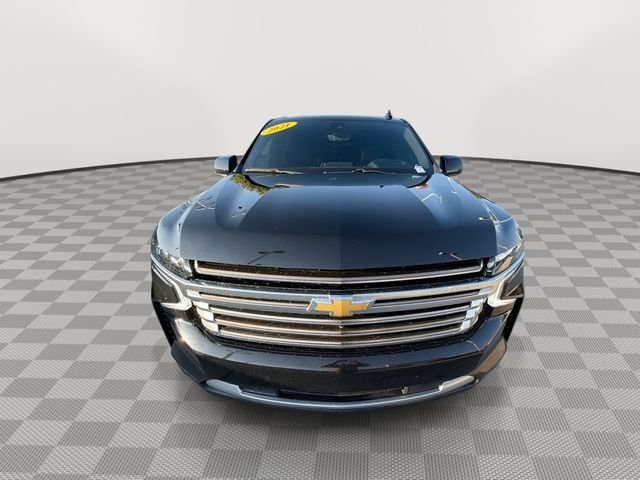 Used 2021  Chevrolet High Country image 3