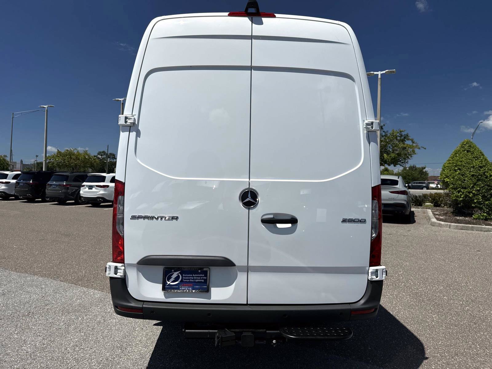 New 2026 Arctic White Sprinter Cargo 170 WB image 8