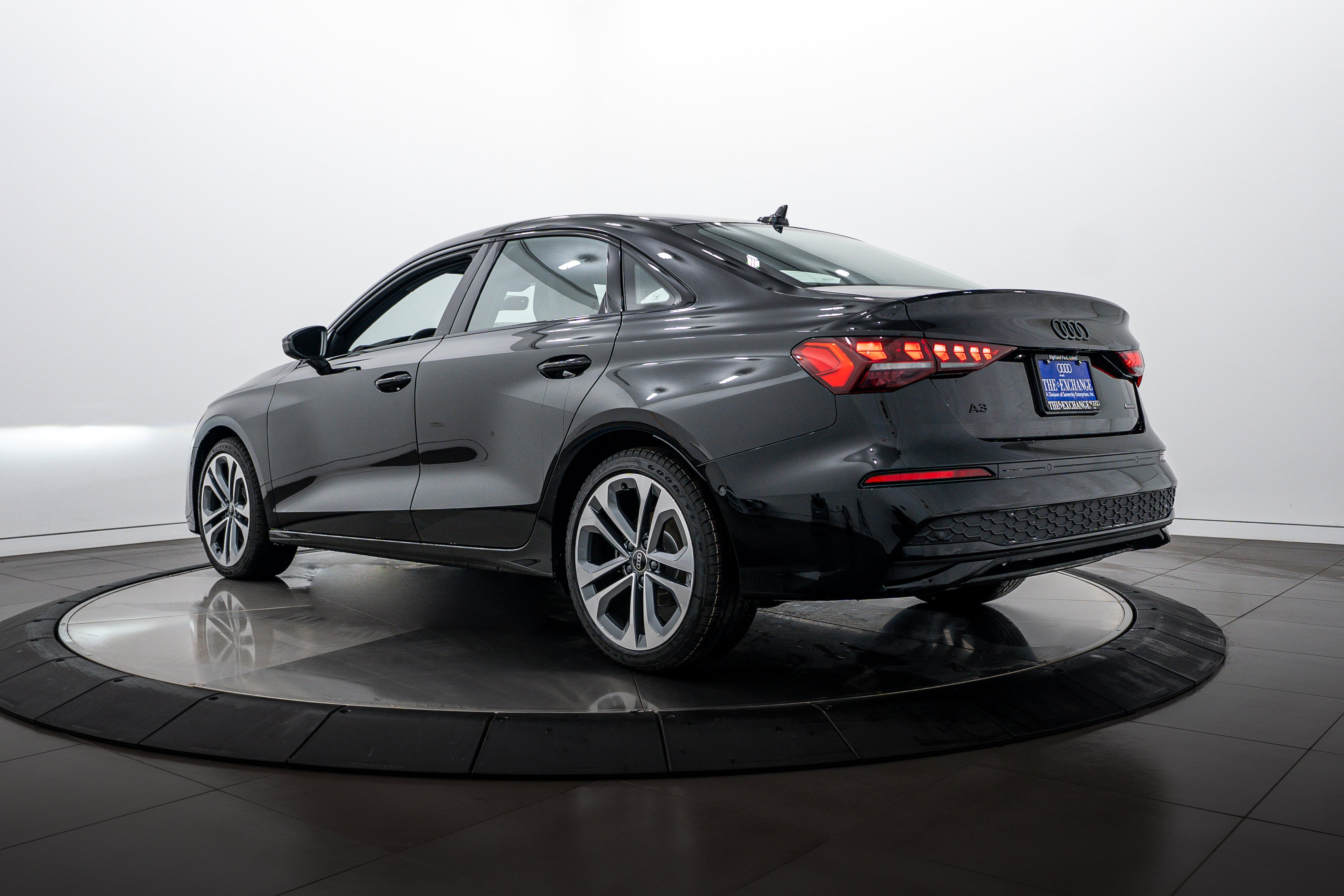 New 2026 Brilliant Black Audi Premium image 5
