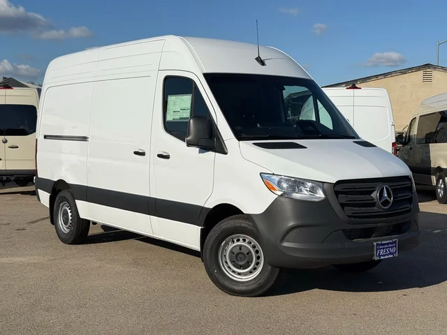 2026 Mercedes-Benz Sprinter 2500 Cargo 144 WB