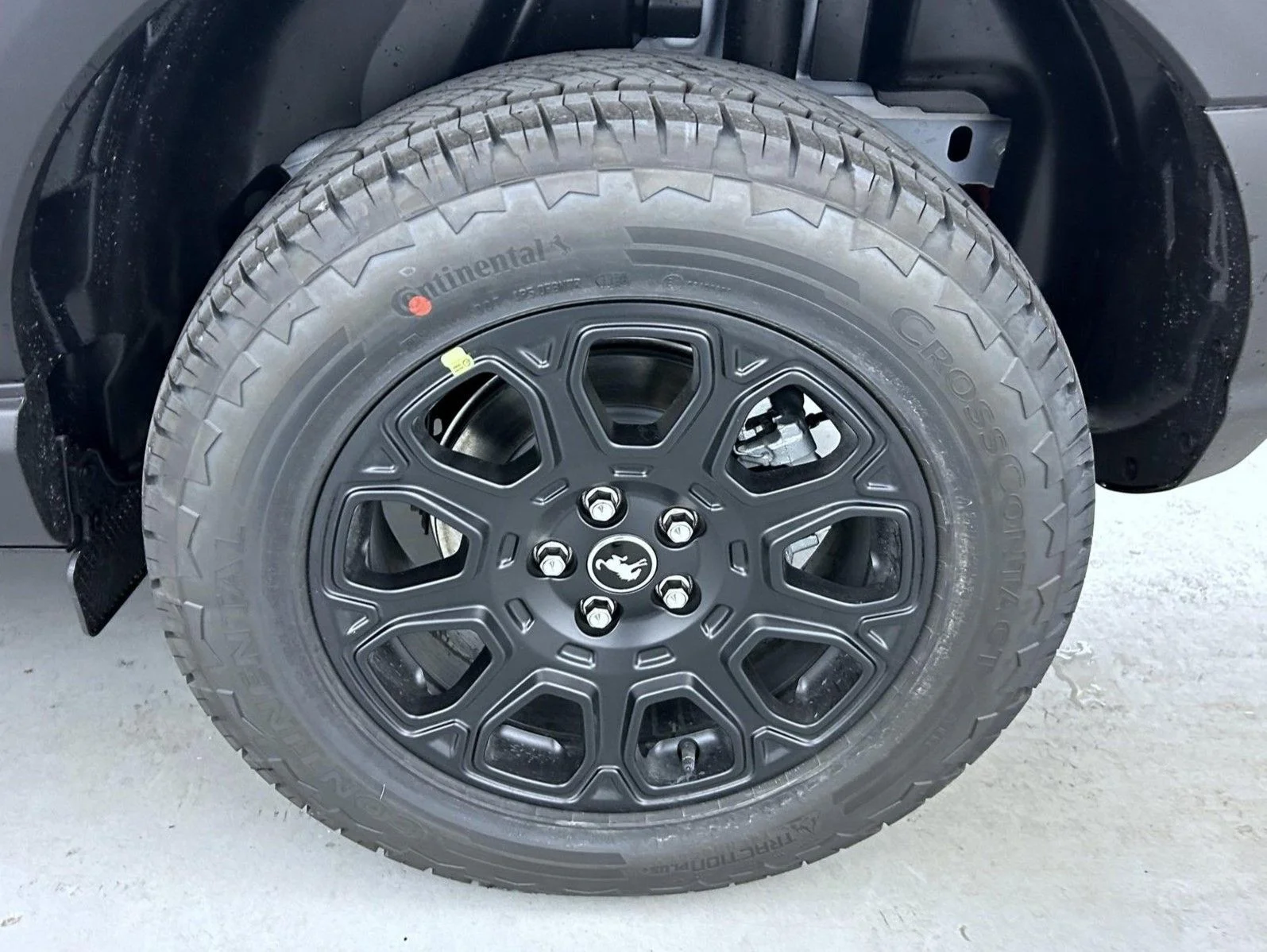 New 2026 White Ford Badlands image 23