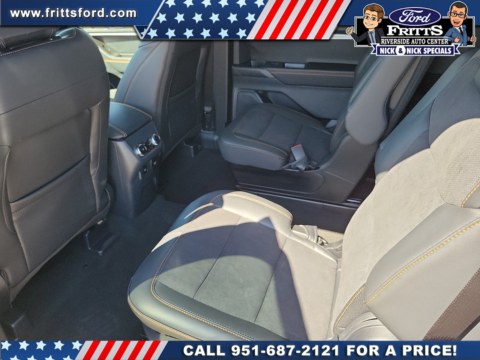 New 2026 Carbonized Gray Metallic Ford Tremor® image 15