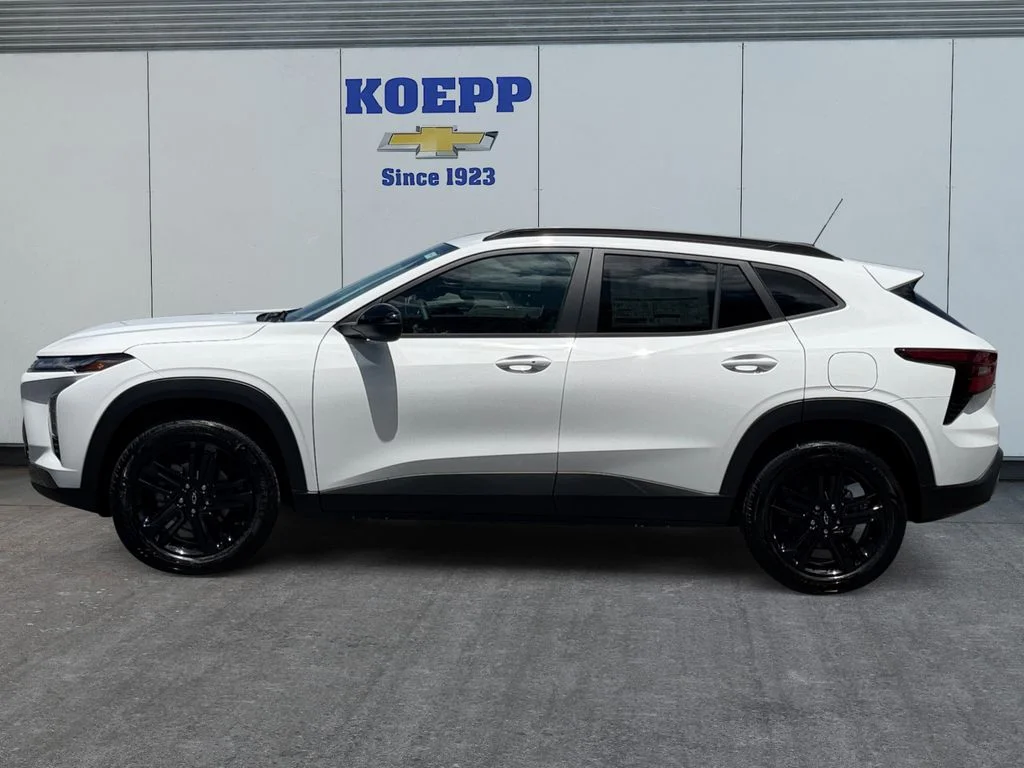New 2026 Summit White Chevrolet ACTIV image 2