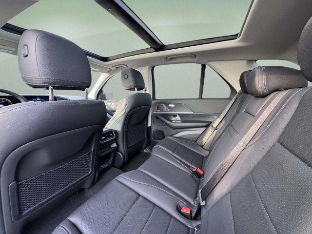 New 2026 SILVER Mercedes-Benz GLE 350 image 19