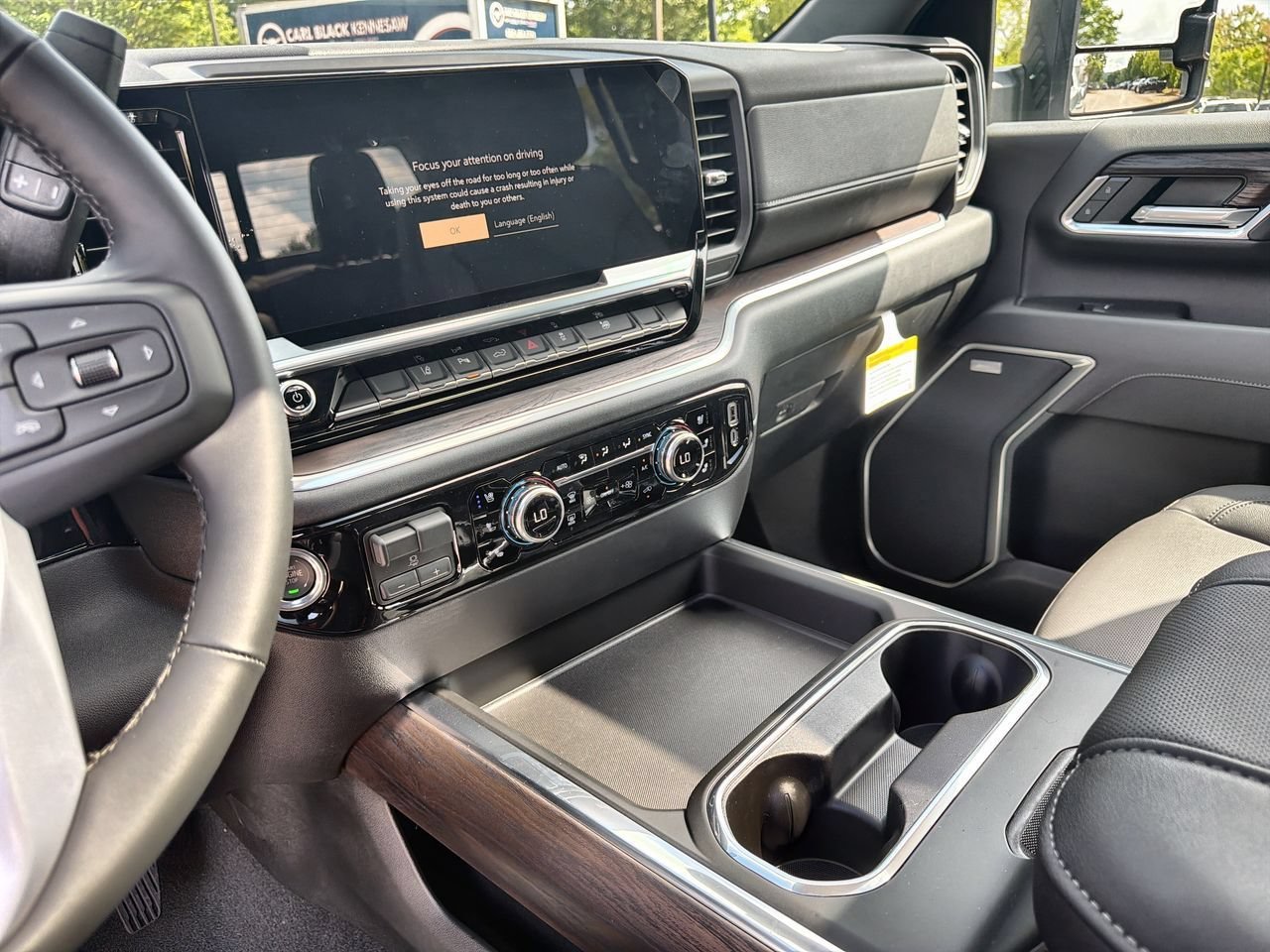 2026 GMC Sierra 2500HD SLT - Photo 11