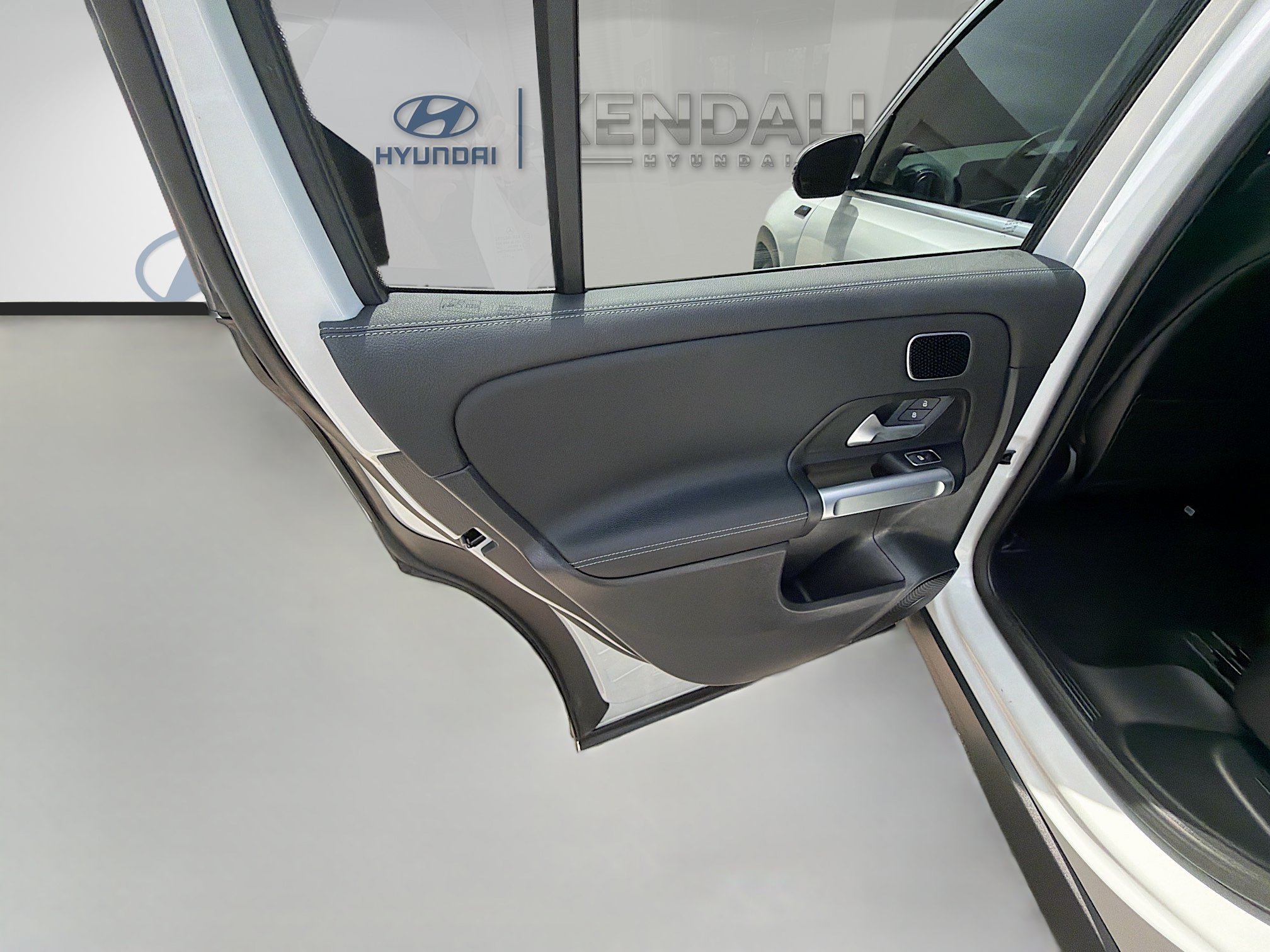 Used 2023 White Mercedes-Benz EQB 300 image 25