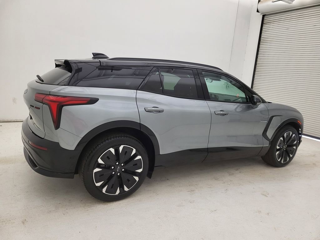 2026 Chevrolet Blazer EV RS - Photo 18